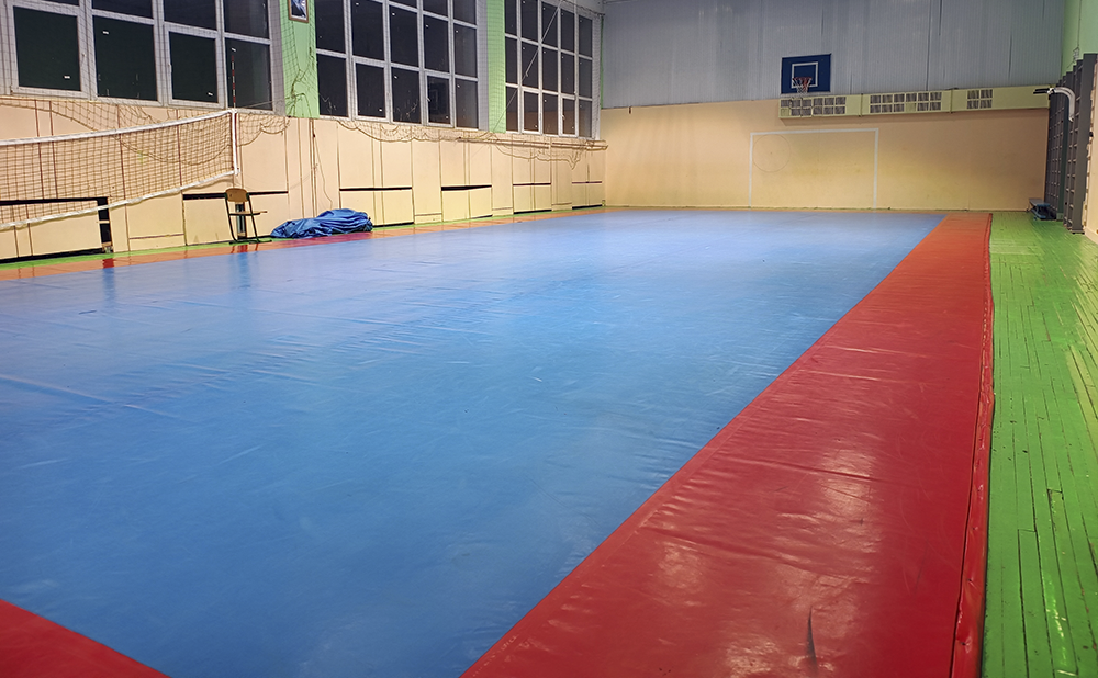 Спортивна зала вул. Григоренка, 21Б